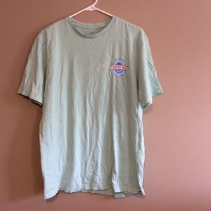 Vineyard Vines tshirt